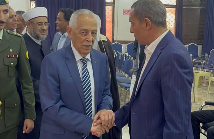 رئيس الديوان الملكي يعزي عشائر أبو الغنم في مادبا