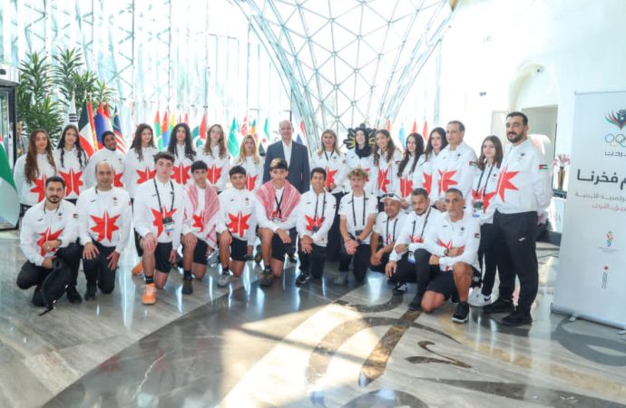 الأمير فيصل يلتقي البعثة الأردنية المشاركة في دورة الألعاب الآسيوية للشباب