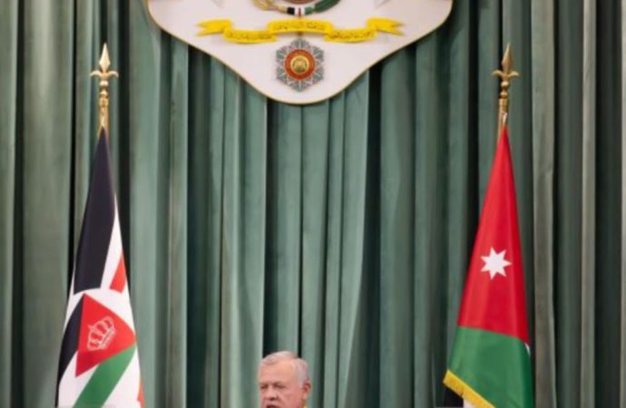 الملك يفتتح الدورة البرلمانية بخطاب العرش حدث دستوري يجسد رمزية الدولة واتجاه المرحلة