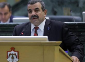 العماوي يغادر القانونية النيابية.. ورقابة تحت القبة تعوّض الغياب