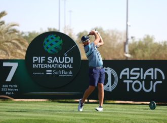 بورميستر وسورات يتقاسمان صدارة بطولة السعودية الدولية للجولف