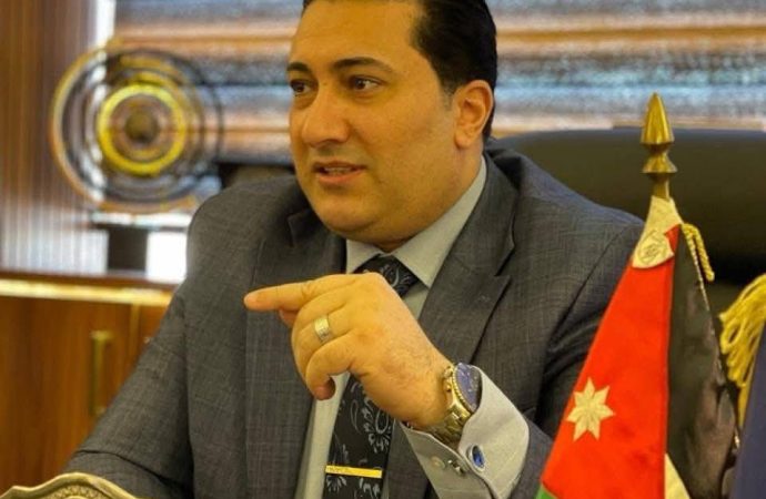 اتحاد الكتاب والادباء يهنئ زياد العرجا بحصوله على الدكتوراة الثانية من امريكا