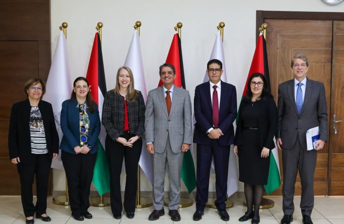 وزير الشباب يلتقي المنسقة المقيمة وممثلي وكالات الأمم المتحدة في الأردن