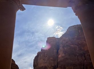 رصد ظاهرة فلكية نادرة في البترا يؤكّد دقّة التوجيه الفلكي في العمارة