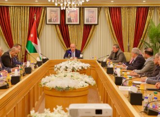 “مالية الأعيان” تبحث استراتيجية وخطط وزارة الزراعة