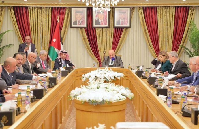 “مالية الأعيان” تبحث استراتيجيات وزارتي المياه والشباب