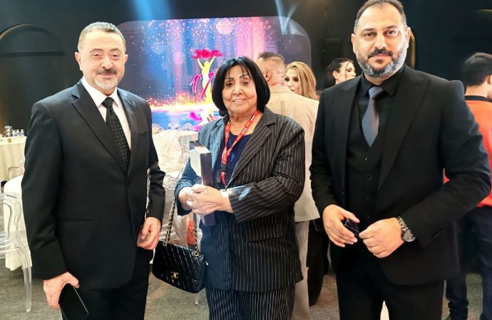 البلداوي يُكرَّم ضمن الأدباء والمثقفين والأكاديميين في مهرجان عيون بدورته السابعة عشرة.