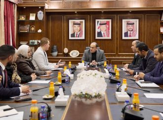 العين العياصرة يلتقي وفدًا من مبادرة “مجلس الشباب الأردني”