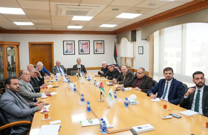 “طاقة الأعيان” تطلع على أبرز تحديات وخطط شركة توزيع الكهرباء