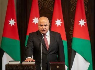 الدميسي يكتب – نرفض الاستهداف المكشوف والتشويه المتعمد لـ وزير العمل