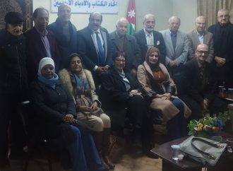 سمور يحاضر عن السلالات الميكروبية في الحرب والسلم في اتحاد الكتاب