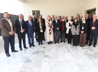 أعيان يطّلعون على تجربة “منصة ماركا” في دعم التحول الرقمي