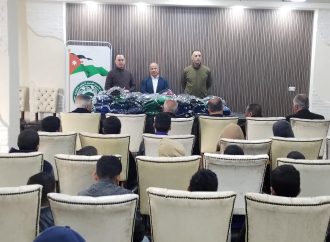 لجنة الشمال لـ “رابطة اللاعبين الأردنيين الدوليين” تنفذ مبادرة تطوعية لتوزيع كسوة الشتاء على 61  يتيما