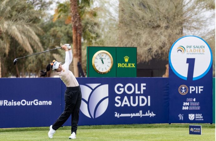 سفيرات جولف السعودية يتصدّرن انطلاقة بطولة السعودية الدولية للسيدات