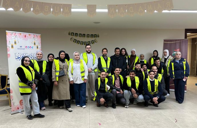 مؤسسة حرير تواصل تنفيذ إفطارات حملة “سُلوان الأمل” باستخدام 140 شخصا في عمان