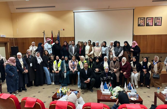 ورشة “وقف العنف ضد المرأة” تؤكد أهمية التمكين وكسر الصمت في الجامعة الأمريكية بمادبا