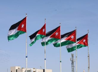 الهروط يكتب – سيبقى علمنا خفاقاً في سماء الوطن ورمزاً للعزة والسيادة