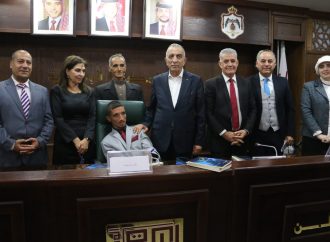 وزير الثقافة يرعى إشهار رواية “المربية” للكاتب العظمات