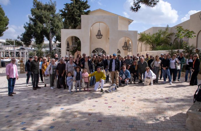 وصول طائرة عارضة فرنسية تقل 105 سائح إلى الأردن بدعم من هيئة تنشيط السياحة