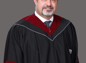 تعيين الدكتور عدي عصام عريضة رئيساً للجامعة الأمريكية في مادبا