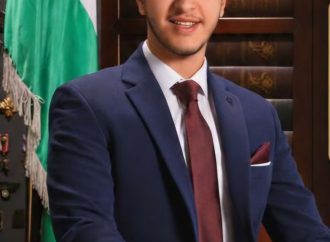 المحامي إبراهيم أحمد الأزايدة… مبارك التخرج من جامعة الإسراء