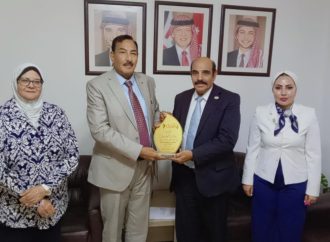 رابطة التاريخ وتوثيق الأنساب في العراق تكرم رئيس اتحاد الكتاب والأدباء الأردنيين