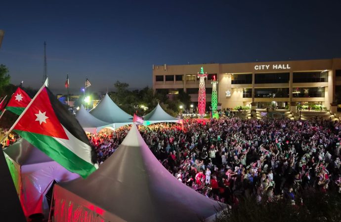 آلاف الجماهير بحفل صوت الأردن عمر العبداللات في مدينة دالاس
