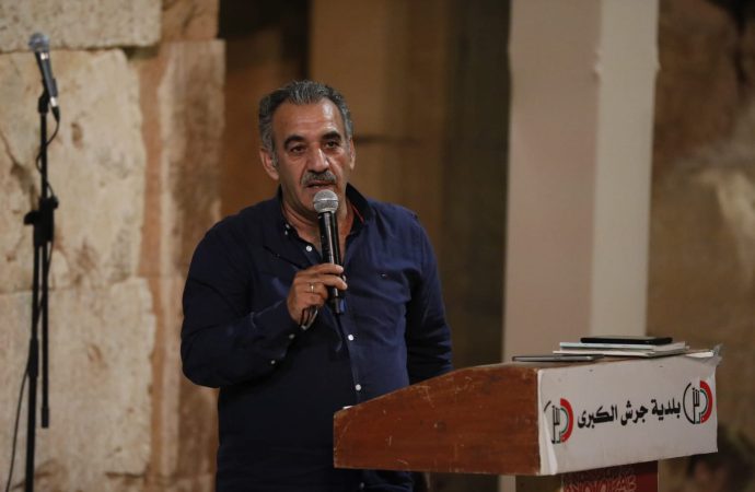 ارتيمس.. مازال يحتضن فرق الجامعات الموسيقية والشعر