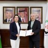 مذكرة تفاهم بين الأعلى للعلوم والتكنولوجيا و جائزة الملكة رانيا للتميز التربوي